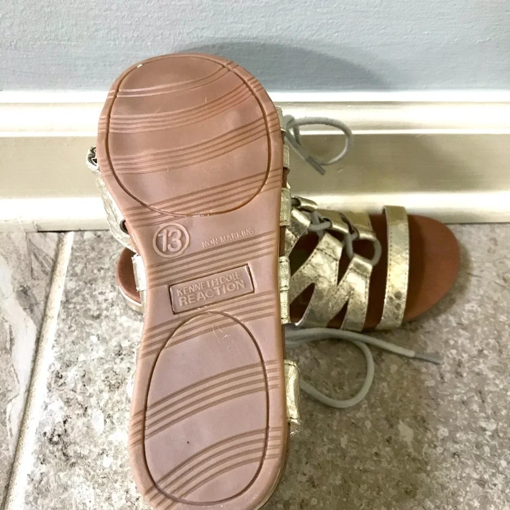 Kenneth Cole Reaction gold sandals, size 13.